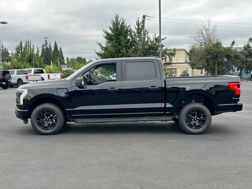 2025 Ford F-150 Lightning XLT