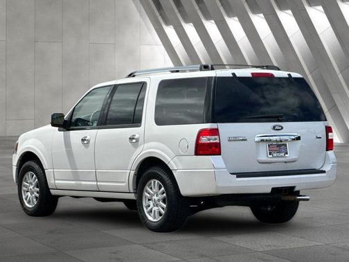 White Platinum Clearcoat Metallic 2014 Ford Expedition Limited