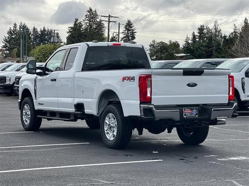 2025 Ford F-250 XLT