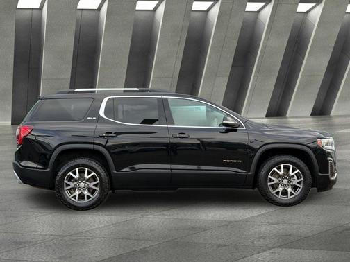 2020 GMC Acadia SLE
