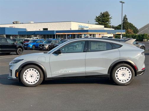 2025 Ford Mustang Mach-E GT