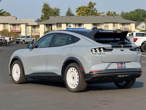 2025 Ford Mustang Mach-E GT