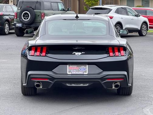 2025 Ford Mustang EcoBoost