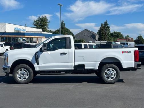 2025 Ford F-350 XLT