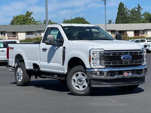 2025 Ford F-350 XLT