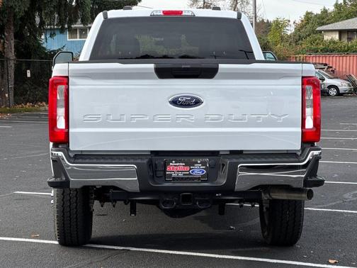 2026 Ford F-350 XLT