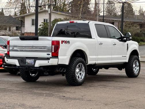 2022 Ford F-350 Platinum