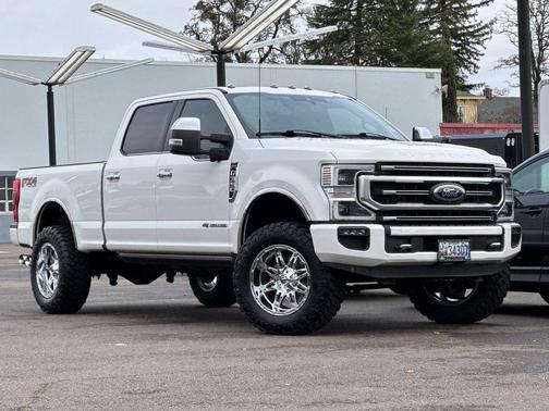 2022 Ford F-350 Platinum