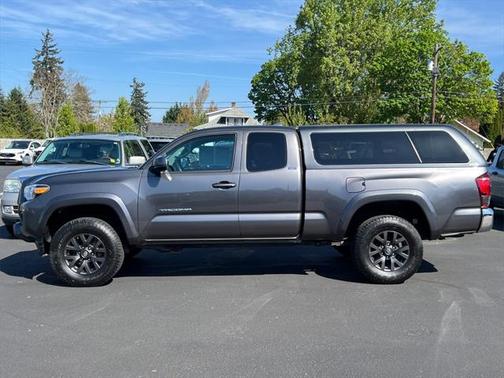 2020 Toyota Tacoma SR