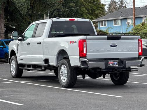 2026 Ford F-350 XLT