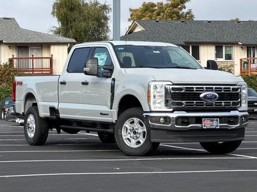 2026 Ford F-350 XLT