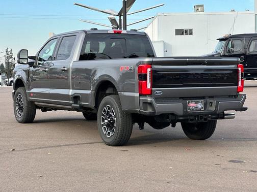 2026 Ford F-350 Platinum