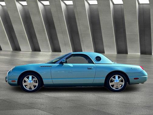 2002 Ford Thunderbird Base
