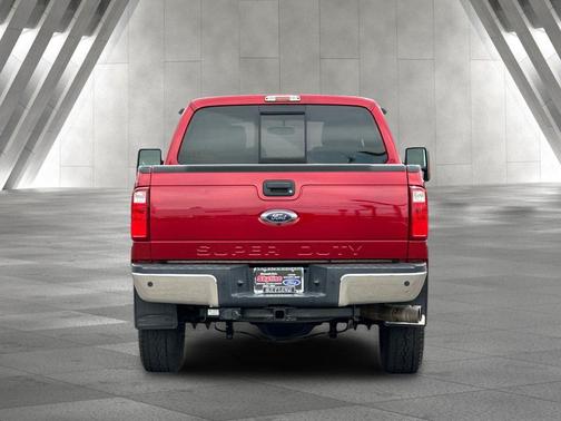 Ruby Red Metallic Tinted Clearcoat 2016 Ford F-350 Lariat