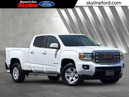 Summit White 2018 GMC Canyon SLE