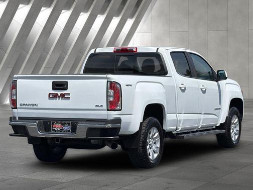 Summit White 2018 GMC Canyon SLE