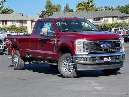 2025 Ford F-250 XLT