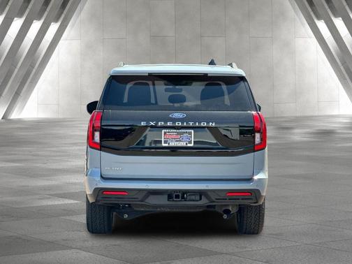 Gray Metallic 2025 Ford Expedition Active