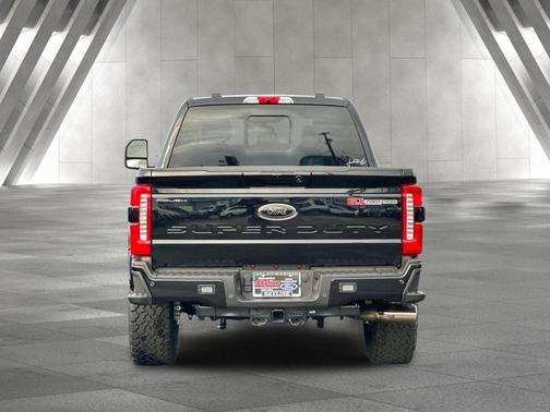 2026 Ford F-250 Lariat