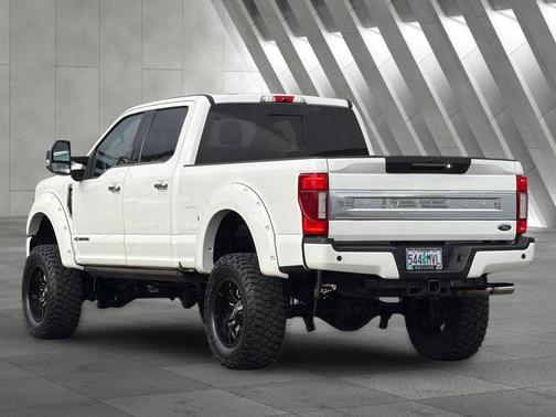 2022 Ford F-350 Platinum