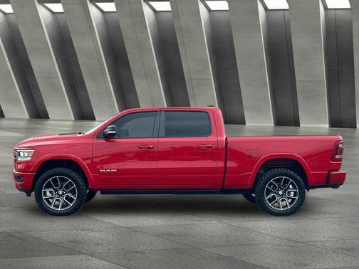 Flame Red Clearcoat 2019 RAM 1500 Laramie