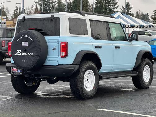 2025 Ford Bronco Heritage Edition