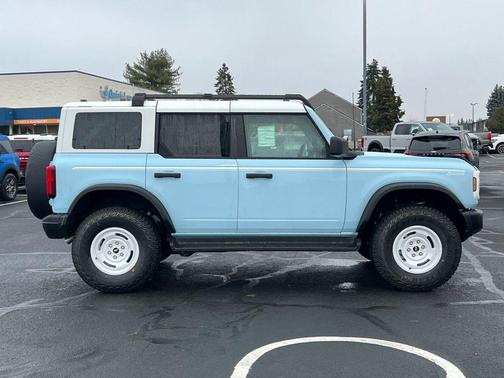 2025 Ford Bronco Heritage Edition