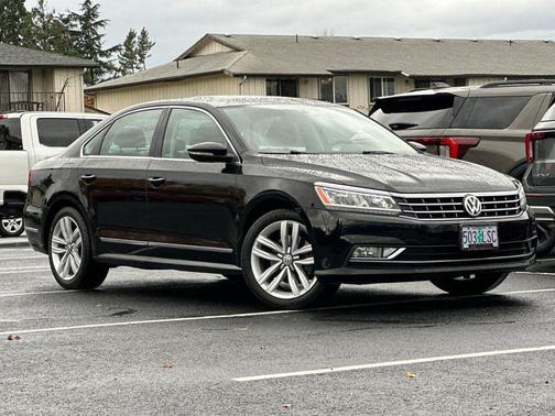 2016 Volkswagen Passat 1.8T SEL