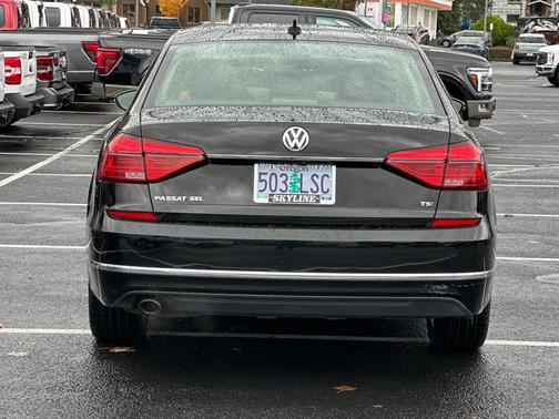 2016 Volkswagen Passat 1.8T SEL