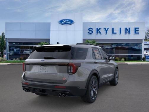 Carbonized Gray Metallic 2026 Ford Explorer ST