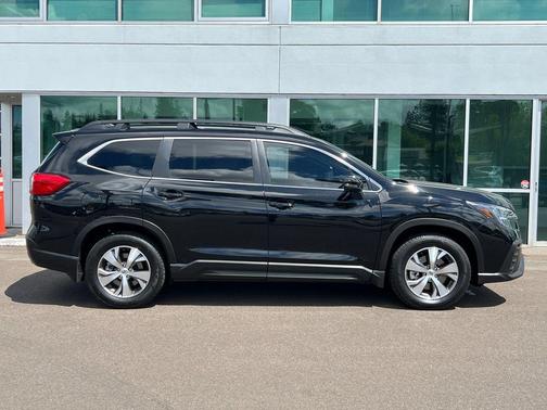 2023 Subaru Ascent Premium 7-Passenger