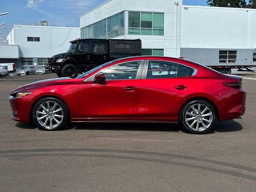2019 Mazda Mazda3 FWD w/Preferred Package