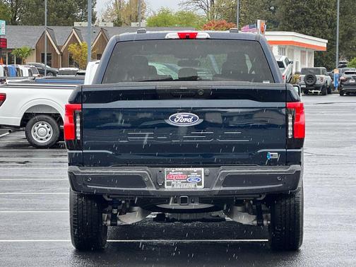 2024 Ford F-150 Lightning XLT