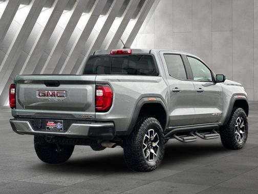 2024 GMC Canyon AT4X