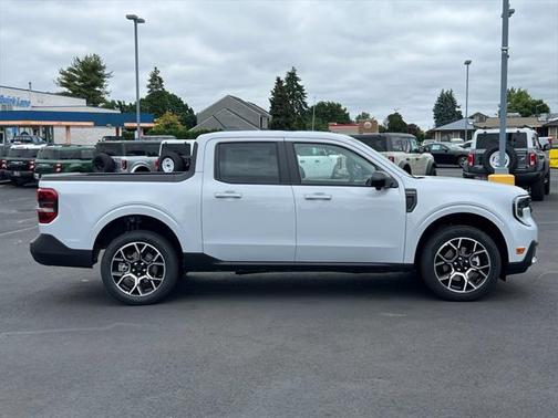 2025 Ford Maverick Lariat