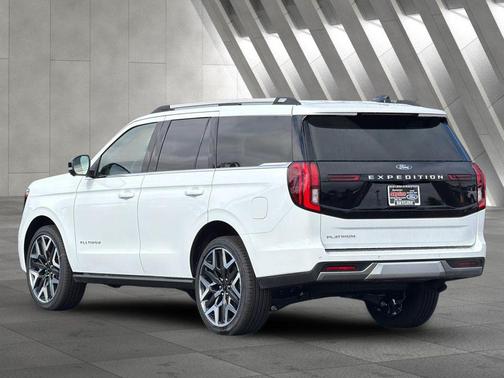 Oxford White 2026 Ford Expedition Platinum