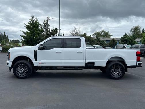 2023 Ford F-350 Lariat