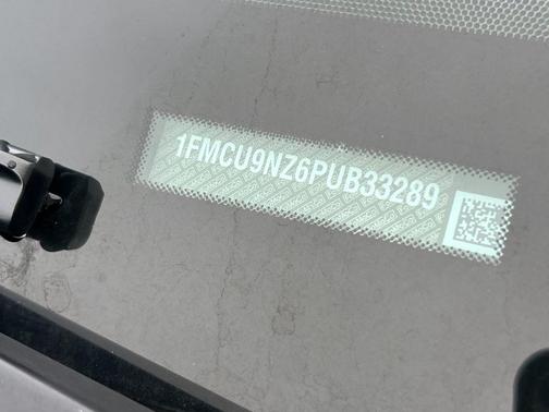 2023 Ford Escape ST-Line Select