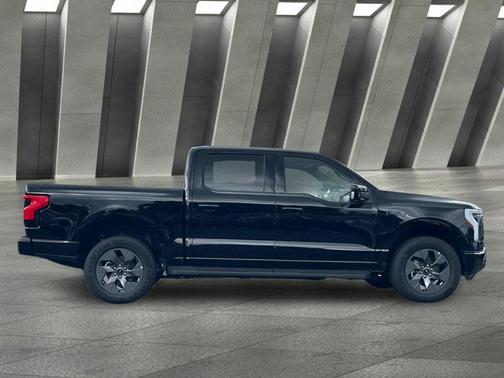Agate Black Metallic 2025 Ford F-150 Lightning LARIAT
