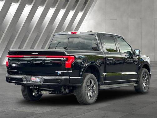 Agate Black Metallic 2025 Ford F-150 Lightning LARIAT