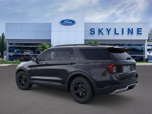 Agate Black Metallic 2026 Ford Explorer Tremor