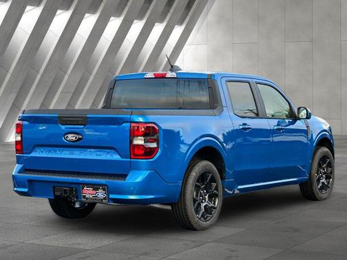 2026 Ford Maverick Lobo Standard