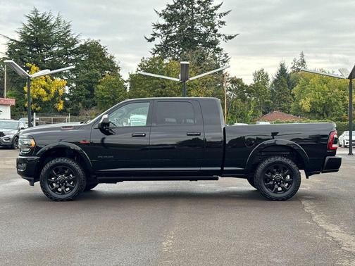 2022 RAM 3500 Limited