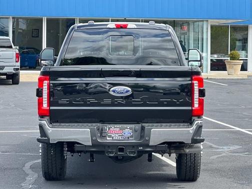 2025 Ford F-350 Lariat