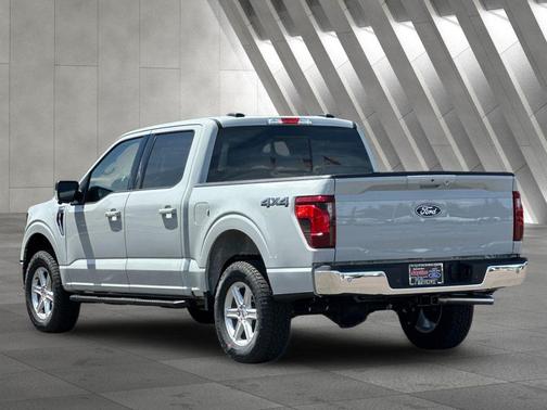 Avalanche 2026 Ford F-150 XLT