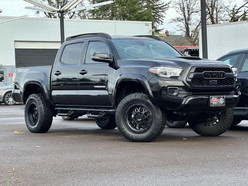 2022 Toyota Tacoma V6