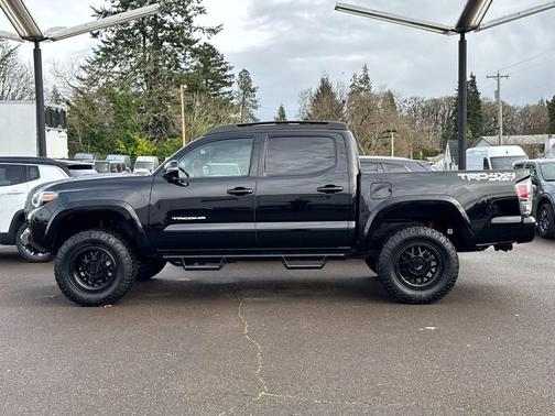 2022 Toyota Tacoma V6