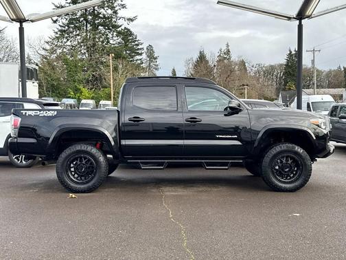 2022 Toyota Tacoma V6