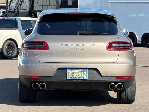 2017 Porsche Macan S