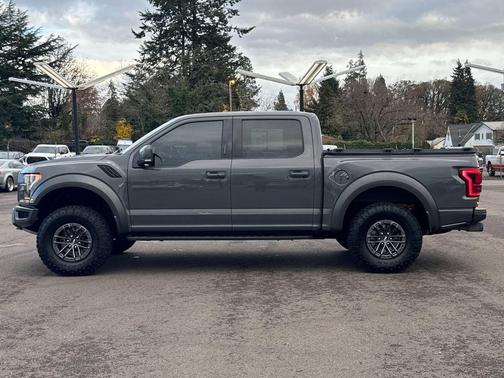 2020 Ford F-150 Raptor